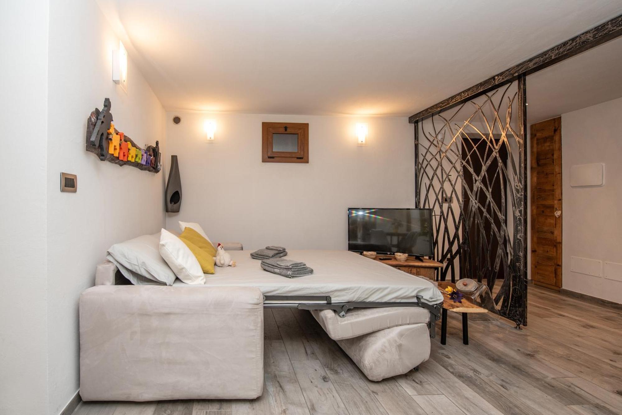 "Refuge De Claude" - Stile E Comfort Ad Aosta Centro ภายนอก รูปภาพ